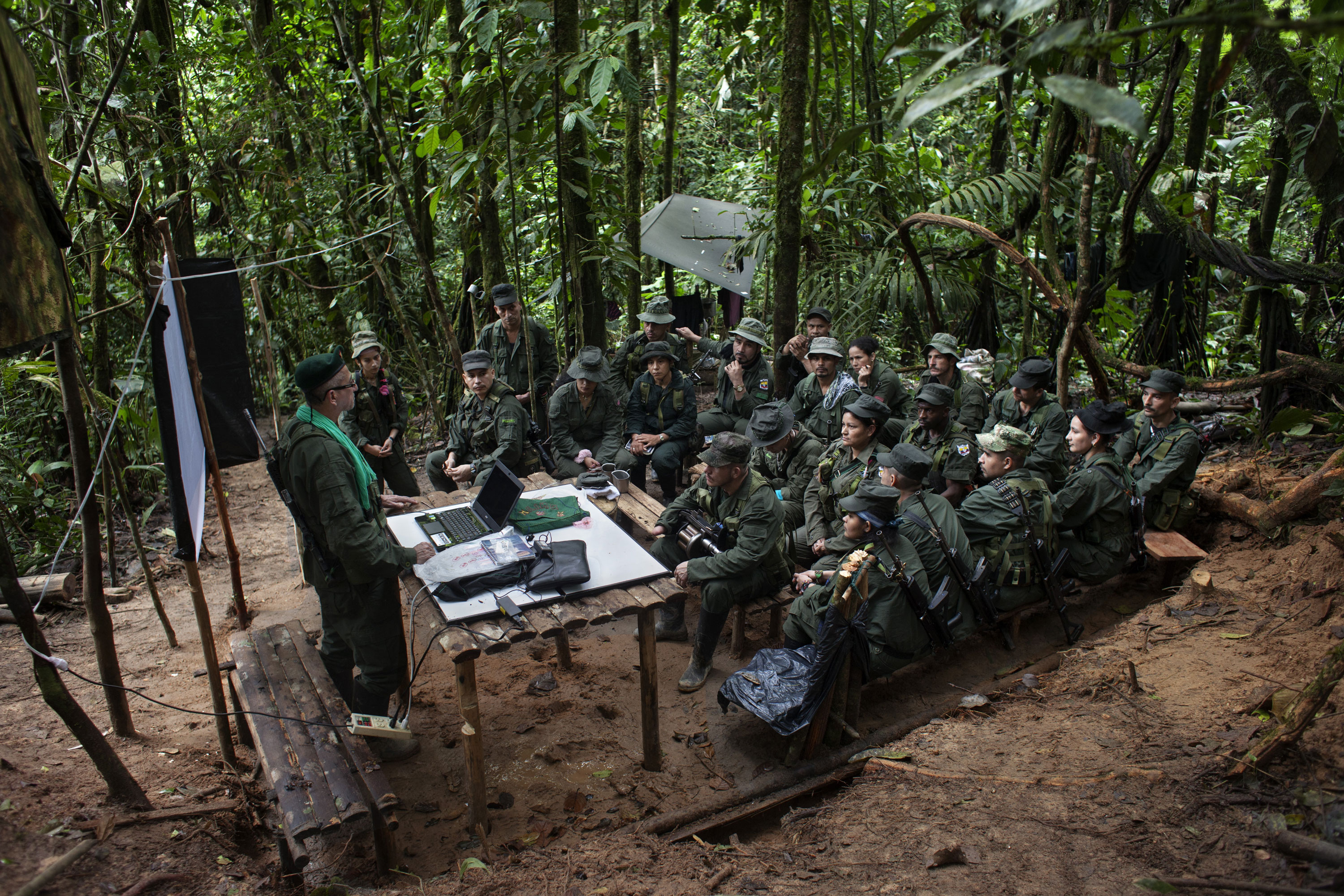 Risultati immagini per FARC immagini