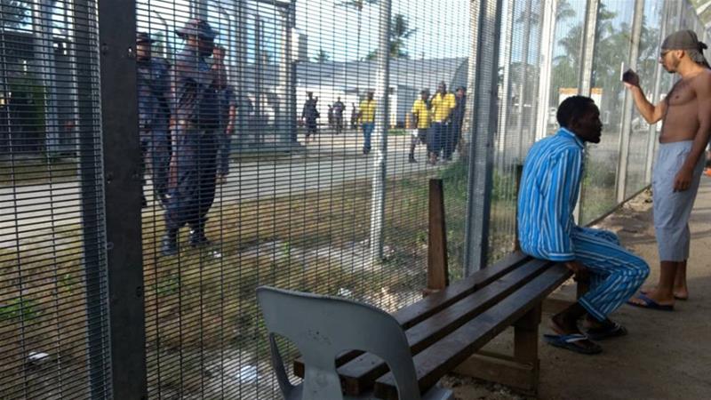 Papua New Guinean police entered the Manus Island detention centre [AAP/Refugee Action Coalition/via Reuters]