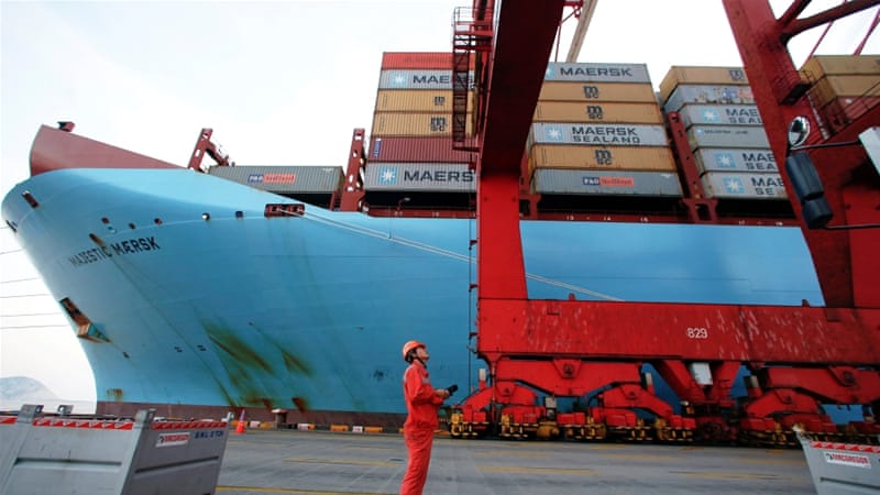 Maersk, la mayor naviera del mundo, dijo el lunes que aceptar nuevas reservas para los envíos de contenedores a Qatar desde Omán [Reuters]