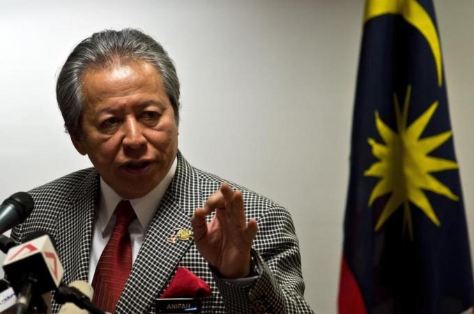 Malaysia's Foreign Affairs Minister said Rizalman was allowed to return home by authorities in New Zealand [AFP]