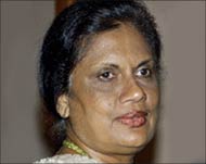 President Kumaratunga has seta deadline to resolve crisis