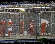 
The Guantanamo detainees are to face a military tribunalThe Guantanamo detainees are to face a military tribunal
