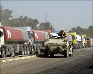 US armoured vehicles accompanyTurkish fuel tankers in Iraq 