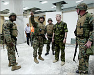 US marines discuss setting up atHaiti's International Airport 