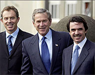 Aznar (R) has supported the US-led war on Iraq