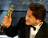 Oscar winner Sean Penn has made an anti-Iraq war statement