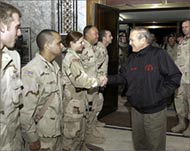 US soliders put Rumsfeld on thespot over their equipment