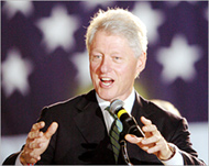 Clinton appointed a commissioninto the incident in 1999