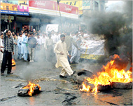 Kashmiris have protested against a lack of security 