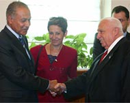 Egypt's Ahmed Abul Gheit (L) is to meet Israeli officials