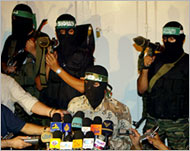 Hamas expressed surprise at theaction of PA security forces