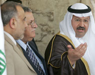 Vice President Ghazi al-Yawar (R) urged Sunnis to vote