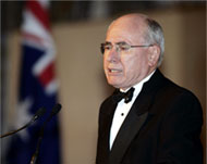 Howard faces calls to bringAustralian troops home 