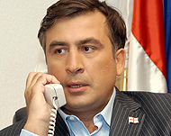 Saakashvili accuses Moscow ofbacking the separatists