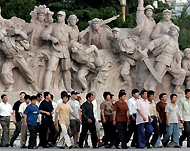 Mao's mausoleum remains aplace of pilgrimage