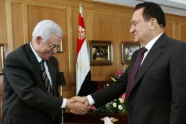 Abbas meets Mubarak in Egypt