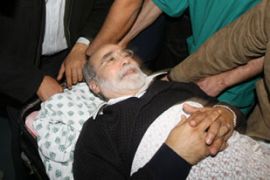 Former Hamas minister shot and injured