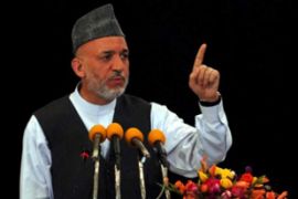 Hamid Karzai - pointing