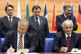 Bosnia sign EU membership accord