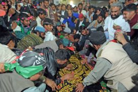 Pakistani mournersp