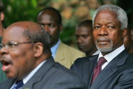 Kofi Annan mediates in Kenya