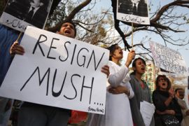 Pressure on Musharraf to resign