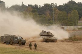 Israeli tanks - Nahal Oz