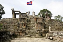 cambodian flag at preah vihear temple