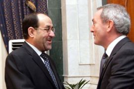Nuri al-Maliki meets John Hutton., UK defence secretary