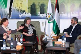 Hamas leader Khaled Meshaal meets British MP Clare Short
