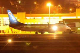 jamaica montego bay air plane canada hostages crew airport