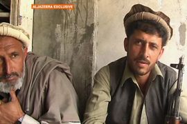 Pakistani tribal armies help military fight the Taliban