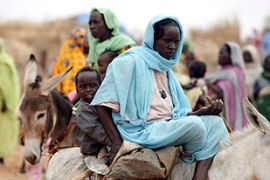 sudanese women and children