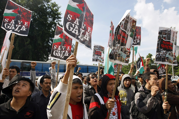 Protests by Indonesian Muslims for attack on freedom flotilla
