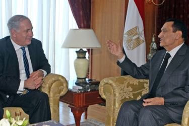 Egyptian President and Israeli Prime Minister discuss the Middle East peacemaking