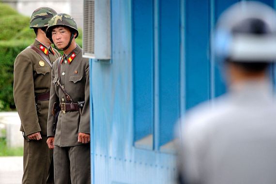 north korea soldiers border panmunjom dmz
