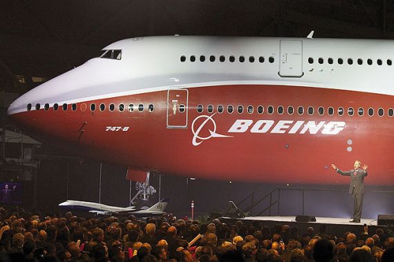 Boeing Debuts New 747-8 Intercontinental