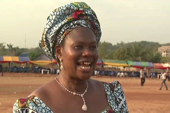 women vie for votes in Nigeria election