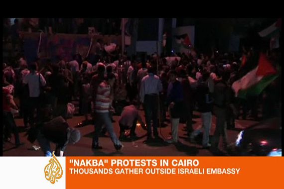 Protesters try to storm Israeli embassy