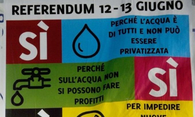 Italians go to vote in referendum