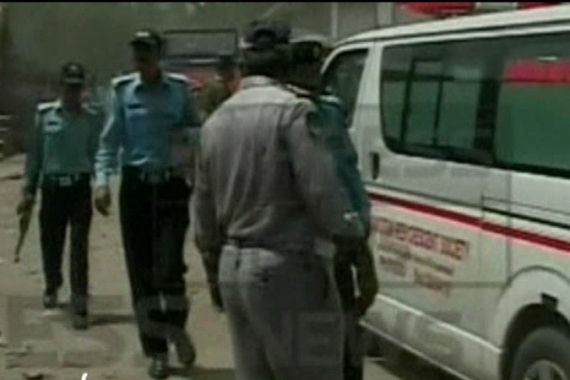 Blast hits Pakistan arms depot