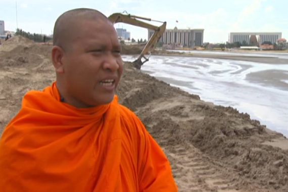 Villagers in Cambodia fight developers