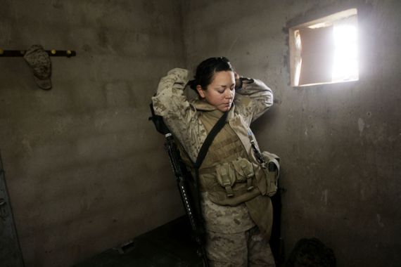 US eases rules on female soldiers