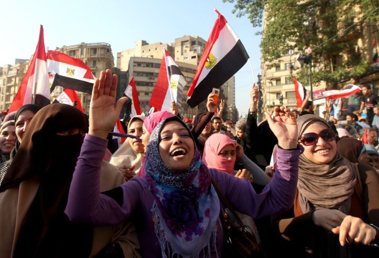 Female Egyptian supporters of new presid