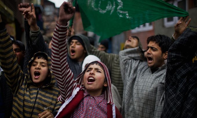 Listening Post - Feature - Rise of Kashmir''s alternative media
