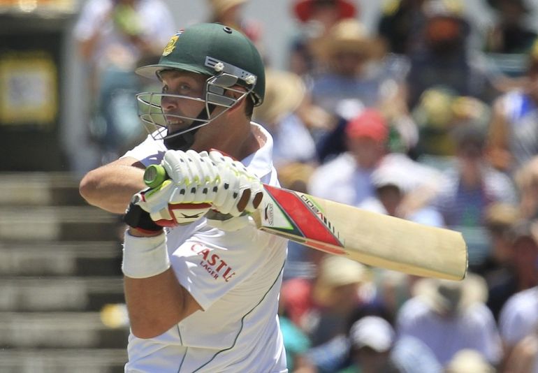 South Africa''s Kallis plays a shot off a ball from Australia''s Starc at the WACA in Perth during the third day''s play of the third cricket test match