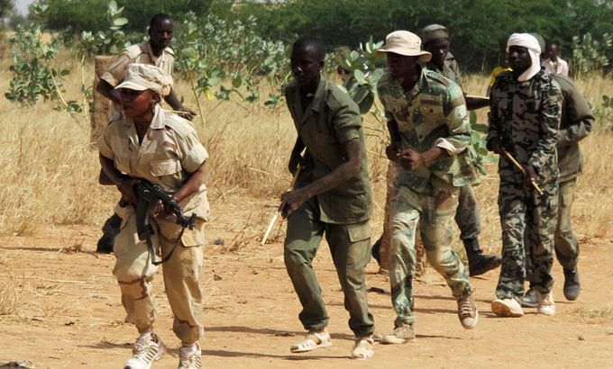 Mali militia in training