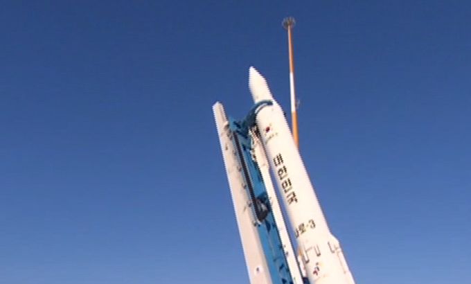 South Korea hopes to meet North in space