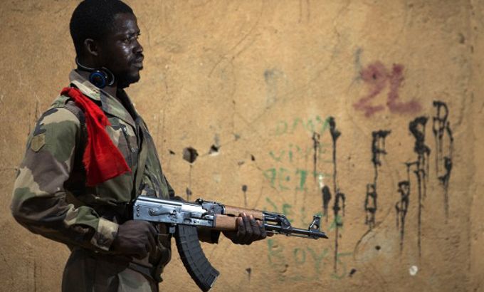 Mali fighting continues