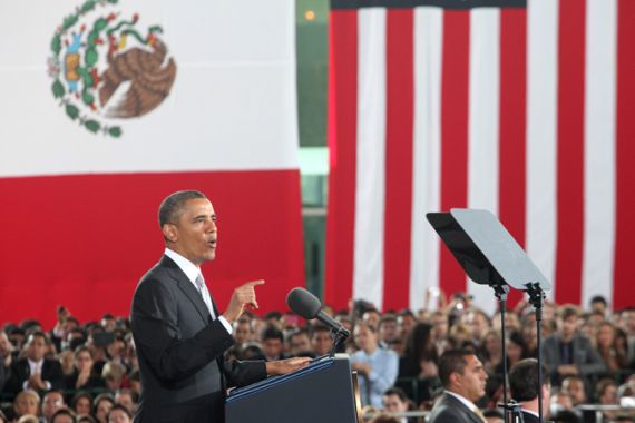 Obama addresses students in Mexico